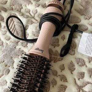 Lange Blush Hair Dryer Brush